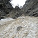 Come avevo previsto, nella Val Pidena c'era ancora neve.<br />Senza ramponi sarebbe stato obbligatorio zappare ogni passo, una fatica enorme