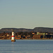 Leuchtturm im Fjord, auf das anderen Seite das Frammuseum