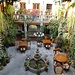 üppig grüner Innenhof unseres Hotels in der Altstadt von Quito