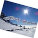 ... an die Sonne - mit dekorativen Schneeformationen am Draht
