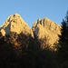 01 Ein Dolomitentraumpärchen was sich da in der Morgensonne zeigt. Der Monte Agnèr und der Spiz d´Agnèr Nord und Süd.