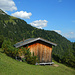 Eine Jagdhütte am Wegesrand