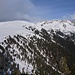 Links das nächste Ziel: Jocherer Berg, dessen Gipfel noch nicht zu sehen sind.