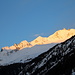 <b>Dopo l’abituale foto alla catena montuosa del Pizzo Rotondo, alle 7:55 posso partire con gli sci ai piedi, direttamente dal parcheggio.</b>
