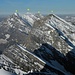 nun ein paar Aussichtsbilder vom Blüemlisalphorn 3661m<br />G= Grand Combin 4314m, B= Balmhorn 3698m, M= Mont Blanc 4810m, A= Altels 3629m, D= Doldenhorn 3638m und der schöne wellenförmige Galetgrat, F= Fründenhorn 3396m