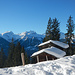 ... trifft man auf einen breiten Winterwanderweg
