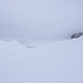 Auch wenn sich meine Linienführung später als recht chaotisches Zickzack erweisen wird, kenne ich die Grundrichtung. Und sobald die Garschinahütte hin und wieder am Horizont erscheint, ist der Fixpunkt für den roten Faden gegeben.