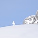 Vom Hügel (Punkt 2303) bei der Carschinahütte grüsst ein Schneemann.