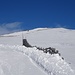 Von der Bergstation geht es über den Bergrücken bis unter den Niederen Zinken...