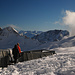 Verschneiter Aussichtspunkt oberhalb des Platts