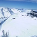 Auf dem Vorgipfel mit Blick zu südlichen Dreitausendern der Ötztaler Alpen u. den Dolomiten (Hintergrund)