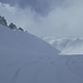 Ein erster Abfahrer hat schon eine tolle Spur hinterlassen