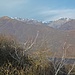 Über den Lago di Mergozzo schaut man zu den Bergen des Nationalparks Val Grande.