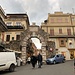 Porta Messina: accesso al centro storico di Taormina.