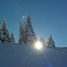 Die Sonne blinzelt uns an
