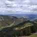 Vom Gipfel des Laber schaut man eindrücklich ins Oberland mit den zahlreichen Seen, sogar bis München reicht der Blick