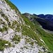 Auf den weniger geneigten Stufen serpentinte ich mich hinauf.