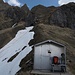 Biwakschachtel - Richtung Westgipfel noch einiges an Schnee