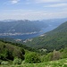 ... scendendo verso la Capanna Mara : panorama sul Lago di Como