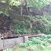 Sorgente e vasca per captazione d'acqua a Sarona.