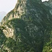 Der wuchtige Monte Avedèe (1405 m) am Eingang des Val Codera.