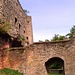 Die Burg Gräfenstein wurde auf einem 12 Meter hohen Felsplateau errichtet.