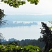 Zoom zur Insel Reichenau, welche wir am Samstag auf einer Bike-Tour umrundeten. Hinter dem Ausläufer des Bodanrücks ist auch der Überlinger See und der Obersee zu sehen.