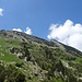 nach dem Abstieg zur Alp Naus der Blick hoch auf Platten und  Förenchopf