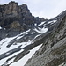 Die Aufstiegsroute von der Hütte hinauf zum Bütlassesattel 3020 m