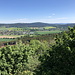 Bieleboh - Ausblick vom Aussichtsturm, u. a. zum etwa nordwöstlich gelegenen Hochstein sowie zum Steinberg, wo wir vor gut einer Woche unterwegs waren.