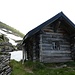 hübsches altes Hüttchen auf 1811 m oberhalb des Mittelbandes