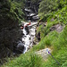 Roter Pfeil: Seil<br />Violetter Pfeil: Blaues Wegzeichen
