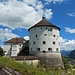 Auf der Festungsmauer mit Blick zum Turm, wo sich die Gefängnisszellen befinden