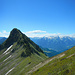Die Kreuzspitze vor Rätikonkulisse.