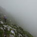 Bei der Gratüberschreitung Richtung Euschelspass sind jetzt auch wir in den Wolken ... :-(