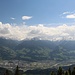 Wattens, dahinter die Tuxer Alpen