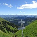 Kurz vor dem Gipfel mit Blick nach Westen zu den Allgäuer Alpen