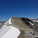 Leicht begehbarer Gipfelgrat zum Lischana trotz Schneewächten, Rückblick zu Pt. 3043