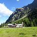morgens liegt sie ruhig da, die Verpeilhütte