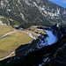 Tiefblick auf die Hochebene der Alp Bargis