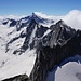 Und weil er so schön ist nochmal: Blick auf Monte Disgrazia und die Torrones vom Gipfel