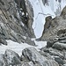 vista sul canale Gervasutti subito dopo l'uscita sulle rocce terminali...