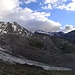 Abendstimmung an der Tschiervahütte. Piz Roseg und Piz Bianco / Bernina liegen links oben in den Wolken
