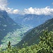 Aussicht vom Chilchenstogg: das Glarner Hinterland zu Füssen