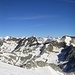 So langsam wird es was mit der Fernsicht. Das Berner Oberland zeigt sich mit einigen bekannten Gipfeln.