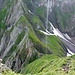 Nach der ersten Querung beim Abstieg vom Schiffberg, Blick hinab zum Scheffloch (Scharte zum Sichelchamm).