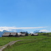 Alphütten bei Altschen. Die "rettende" Alpwirtschaft ist rechts außerhalb des Bildes
