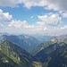 Blick vom Gipfel Richtung Lechtal. 