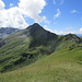 am Ende der Rast nun weiter zum Tschigla-Südgipfel<br />die Wolken haben sich mittlerweile mehr und mehr aufgelöst ...