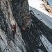Versicherte Plattenquerung hin zum Gletscher, bzw nun von diesem Weg